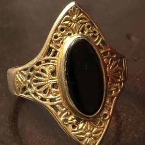 Vintage 18KGP VARGAS Black Center Ring Size 10